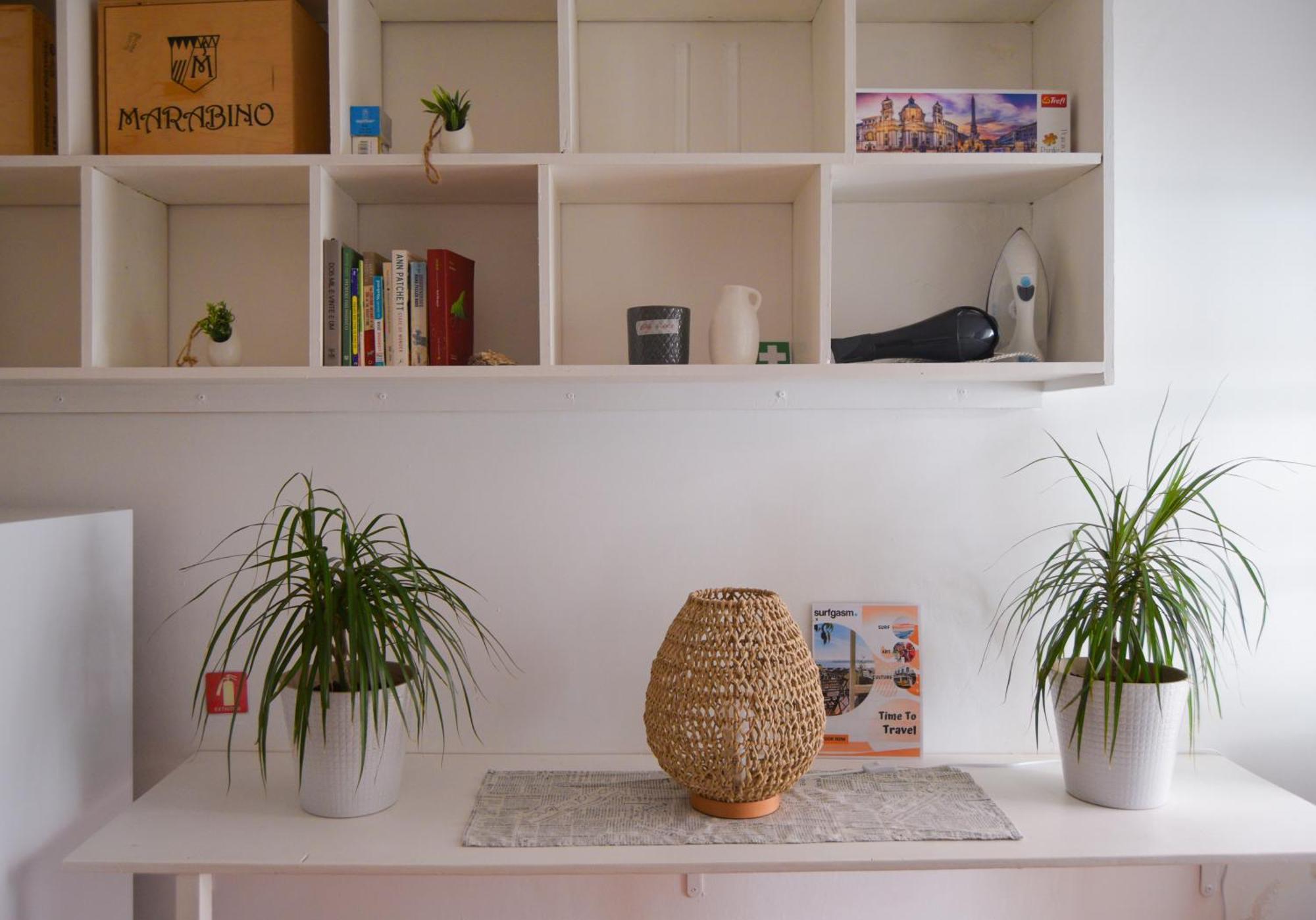 Shared Apartment With Bright Private Patio In Lisboa Екстер'єр фото